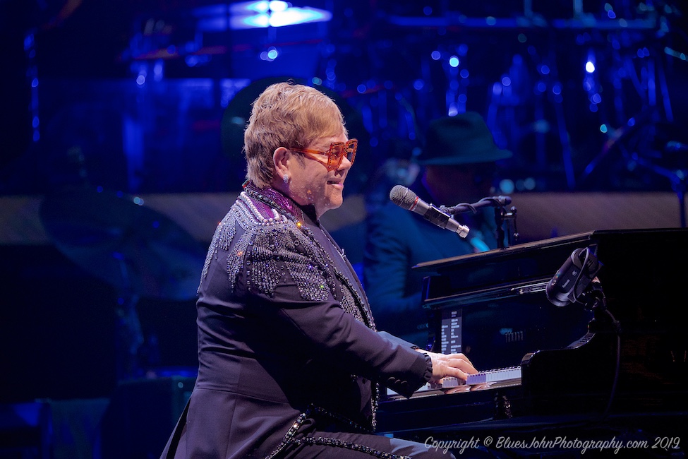 Elton John, Moda Center, photo by John Alcala