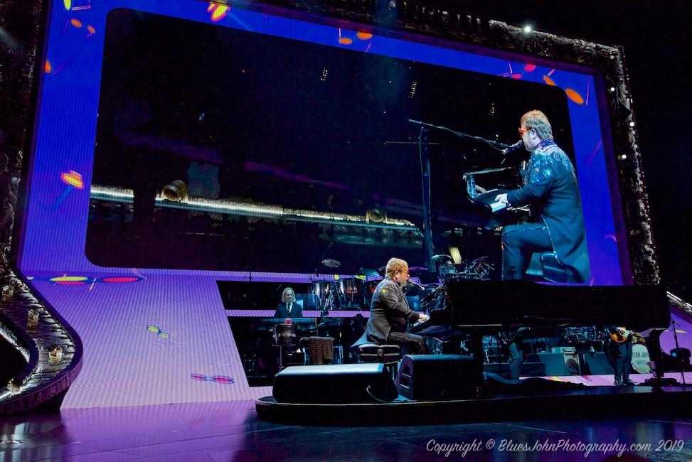 Elton John, Moda Center, photo by John Alcala