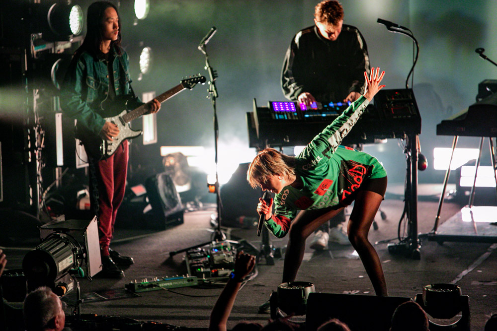 MØ, Roseland Theater, photo by Tojo Andrianarivo