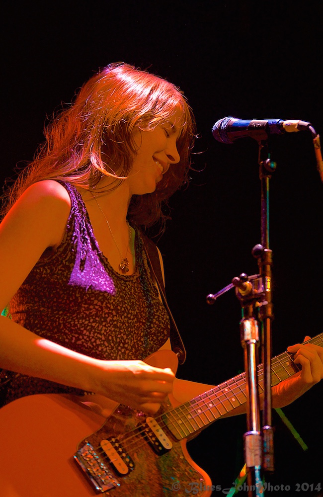 Le Butcherettes, Roseland Theater, photo by John Alcala