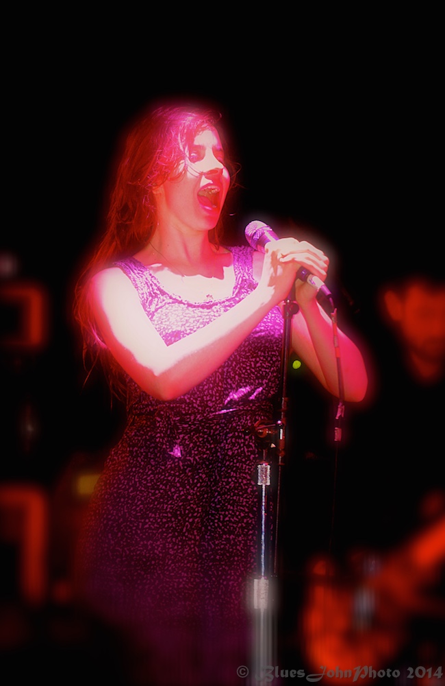 Le Butcherettes, Roseland Theater, photo by John Alcala