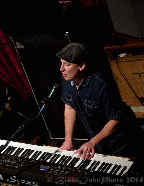 Coco Montoya, Jimmy Mak's [CLOSED], photo by John Alcala