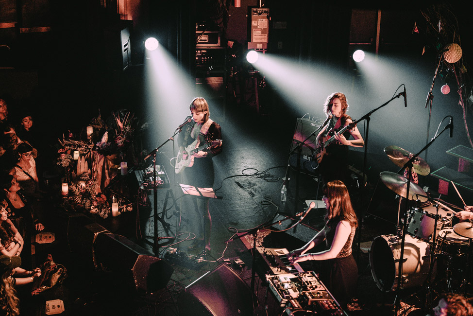 Y La Bamba, Revolution Hall, photo by Ignacio Quintana