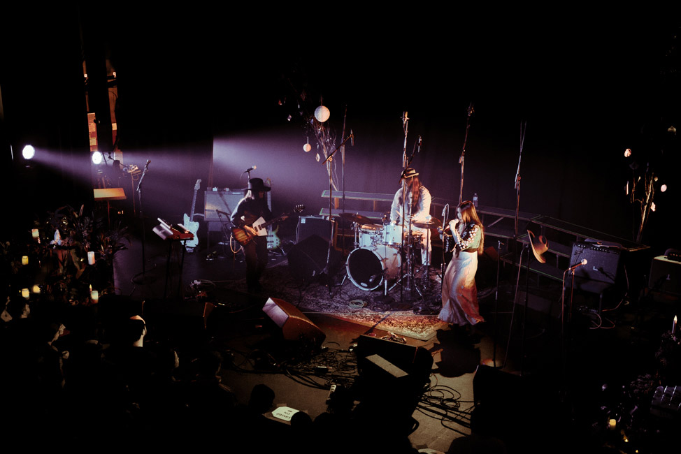 Sávila, Revolution Hall, photo by Ignacio Quintana