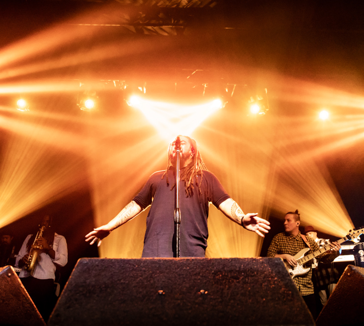 J Boog, Roseland Theater, photo by Sal Barragan
