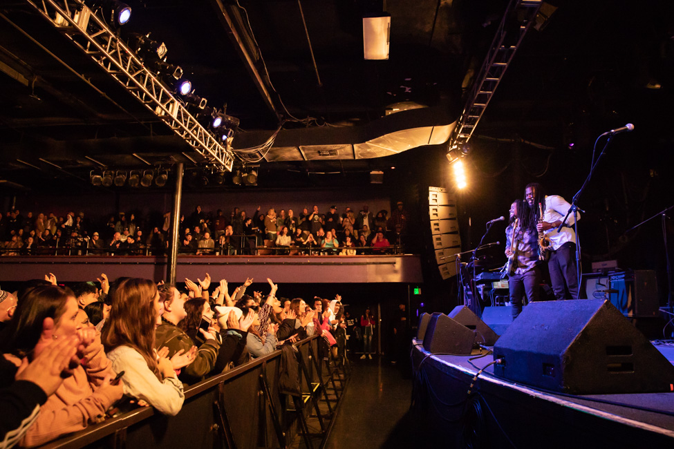 EarthKry, Roseland Theater, photo by Sal Barragan