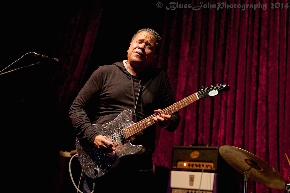 Eddie Martinez, Jimmy Mak's [CLOSED], photo by John Alcala