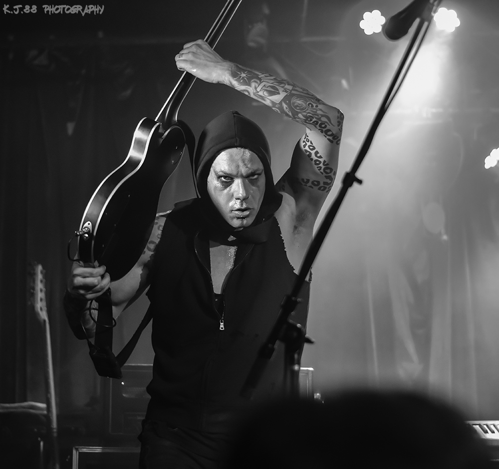 Orgy, Dante's, photo by Kevin Pettigrew