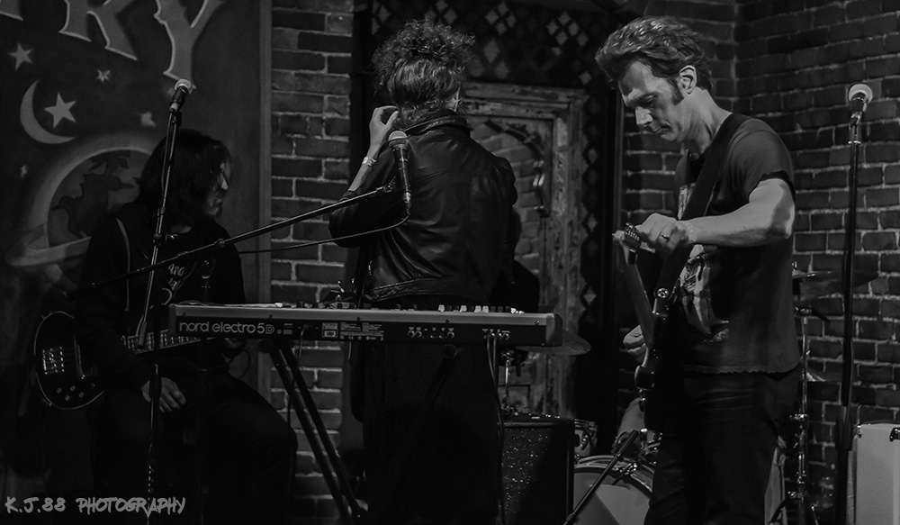 Sons of Silver, White Eagle Saloon, photo by Kevin Pettigrew