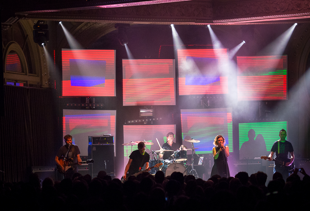 Slowdive, Crystal Ballroom, photo by Ronit Fahl