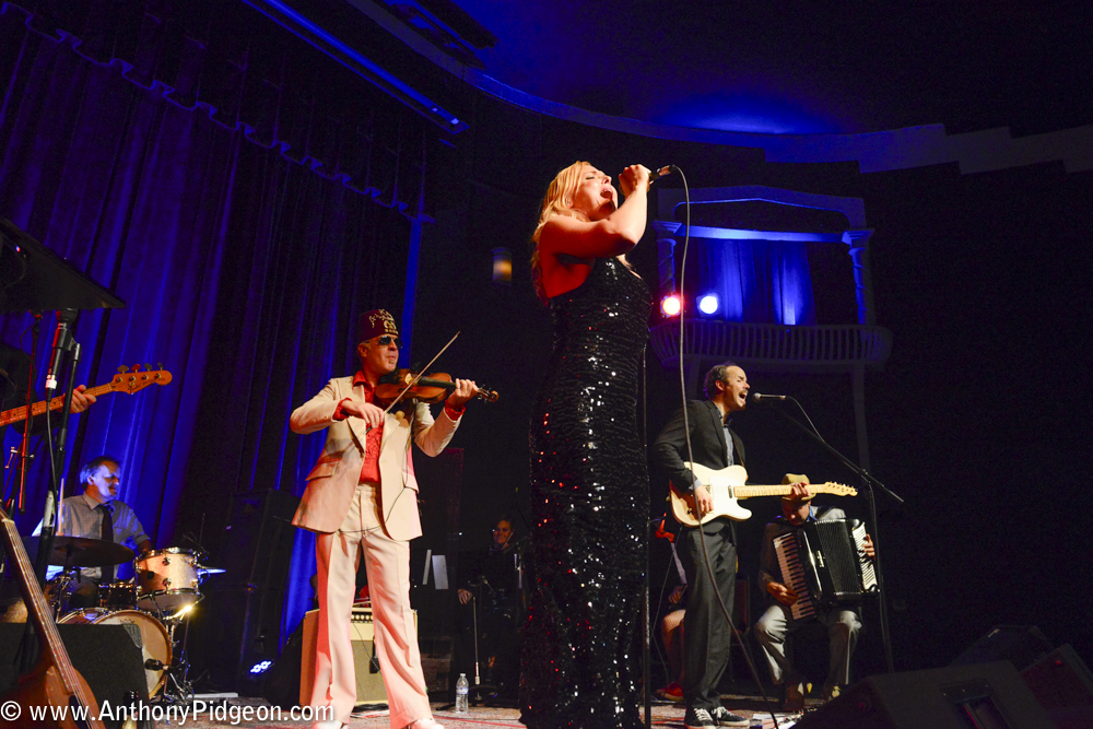 Storm Large, Alberta Rose Theatre, photo by Anthony Pidgeon