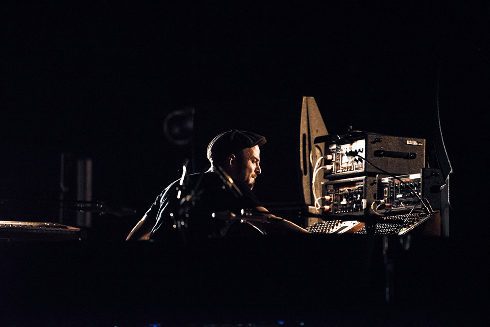 Nils Frahm, Roseland Theater, photo by Ignacio Quintana