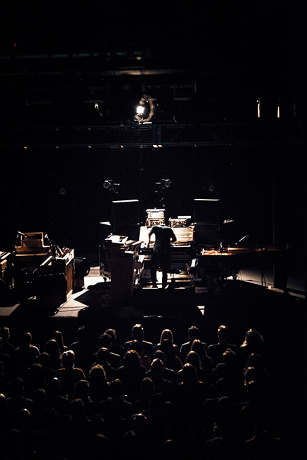 Nils Frahm, Roseland Theater, photo by Ignacio Quintana