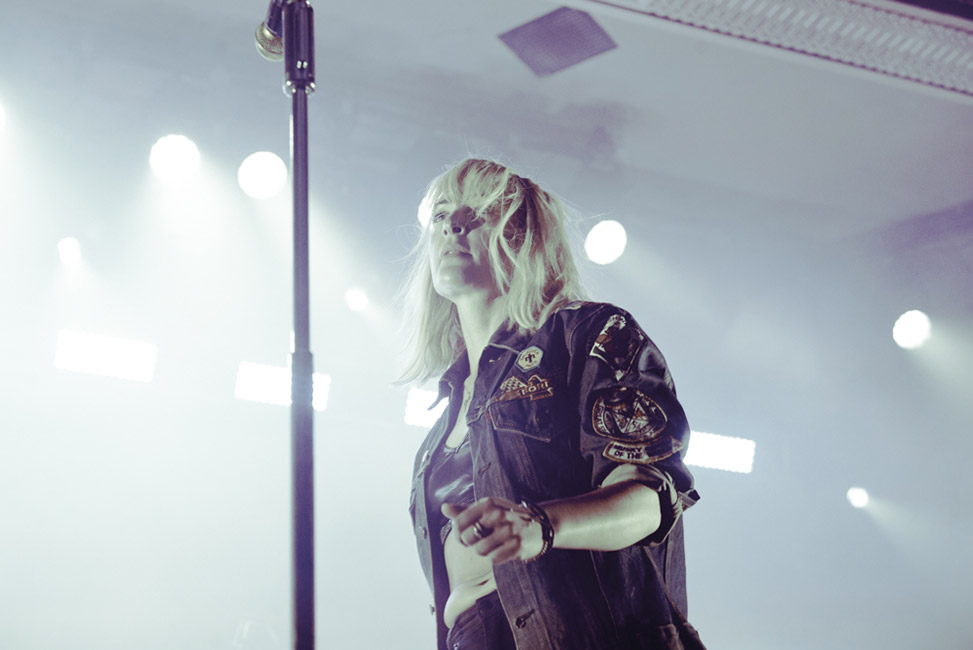 Metric, Crystal Ballroom, photo by Ignacio Quintana
