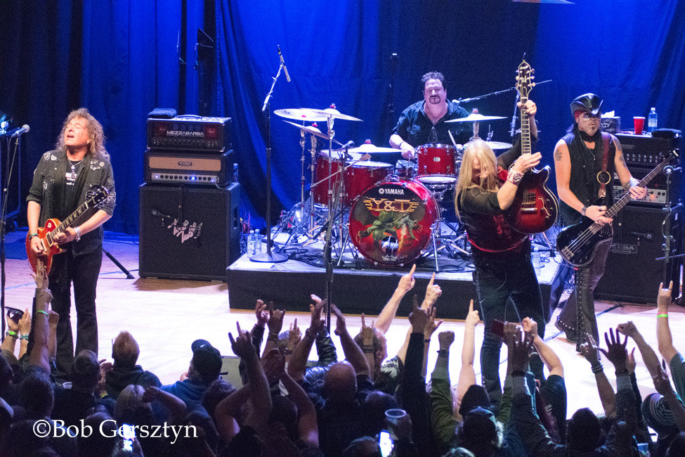 Y&T, Aladdin Theater, photo by Bob Gersztyn