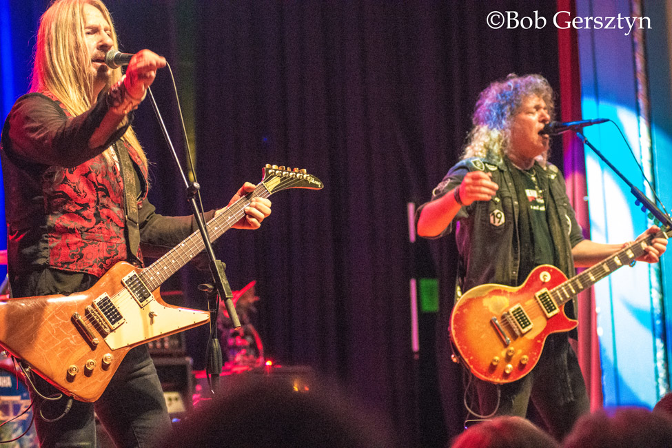 Y&T, Aladdin Theater, photo by Bob Gersztyn