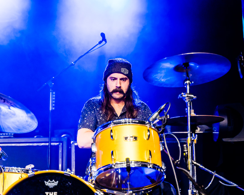 The Worn Flints, Roseland Theater, photo by Miguel Padilla