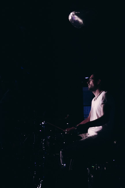 Tender, Lola's Room, photo by Jackson Pickard