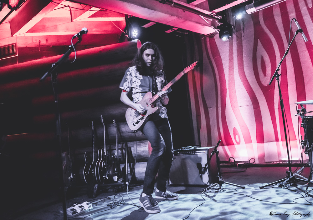 The Hugs, Doug Fir Lounge, photo by James Kemp