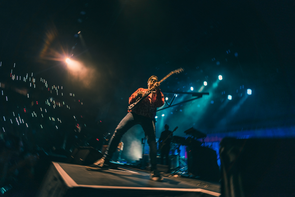 Weezer, Moda Center, photo by Andrew Wallner