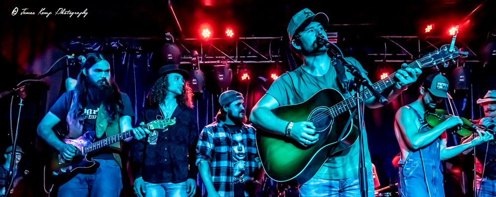 Shane Smith & The Saints, Dante's, photo by James Kemp