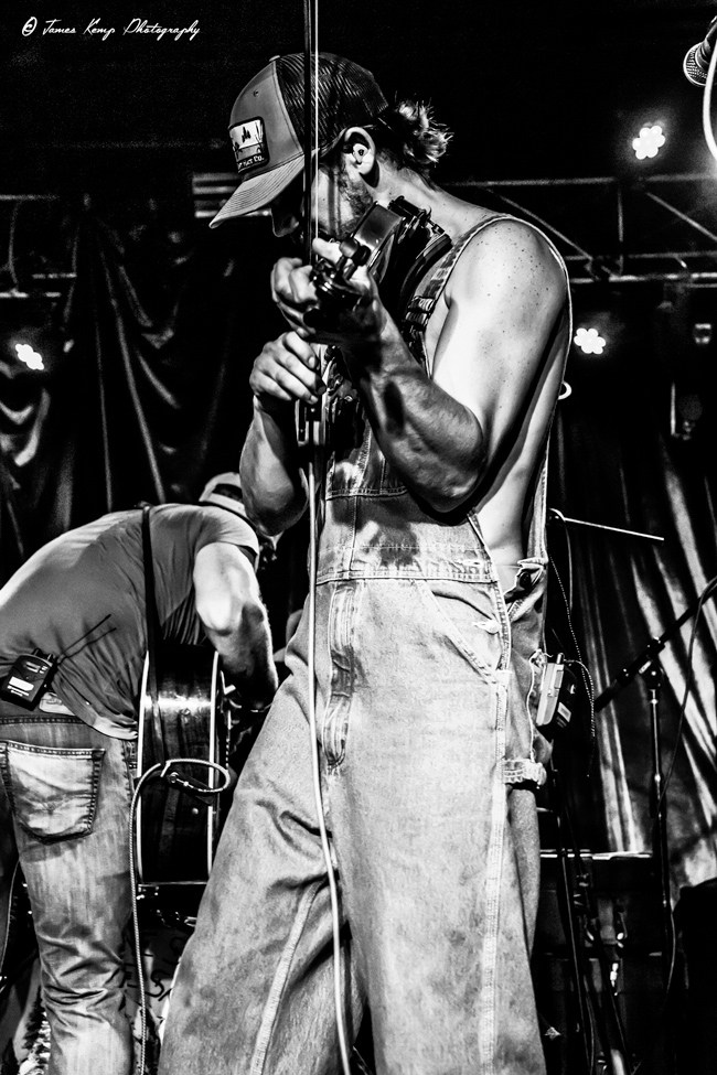 Shane Smith & The Saints, Dante's, photo by James Kemp