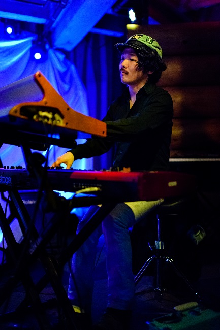 Ayla Ray, Doug Fir Lounge, photo by Roderick Allen