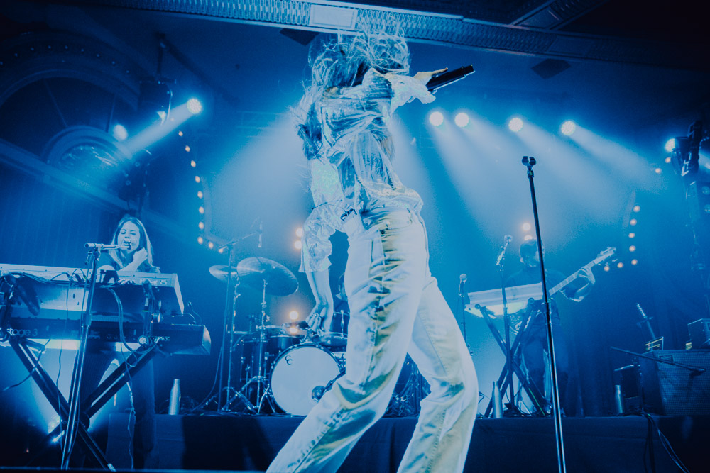 Maggie Rogers, Crystal Ballroom, photo by Sydnie Kobza