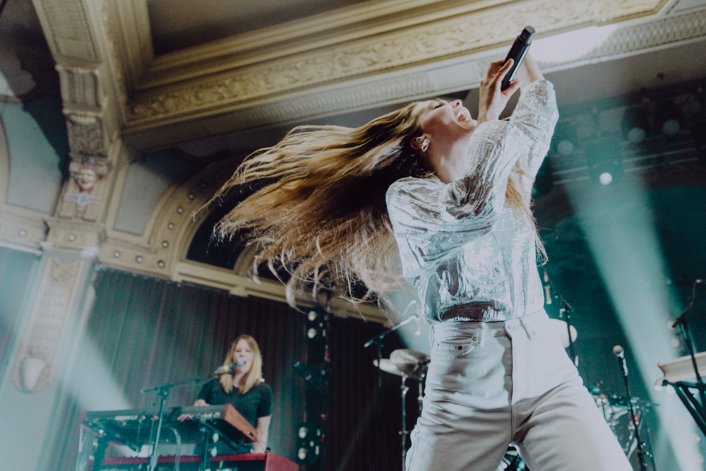 Maggie Rogers, Crystal Ballroom, photo by Sydnie Kobza