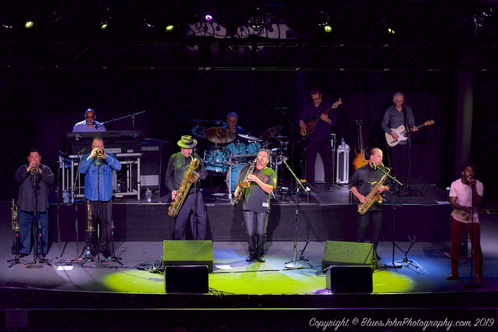 Tower of Power, Roseland Theater, photo by John Alcala