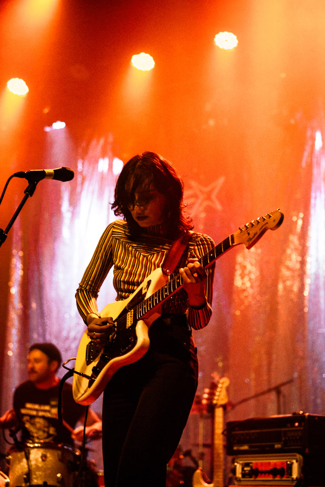Feels, Aladdin Theater, photo by Ignacio Quintana