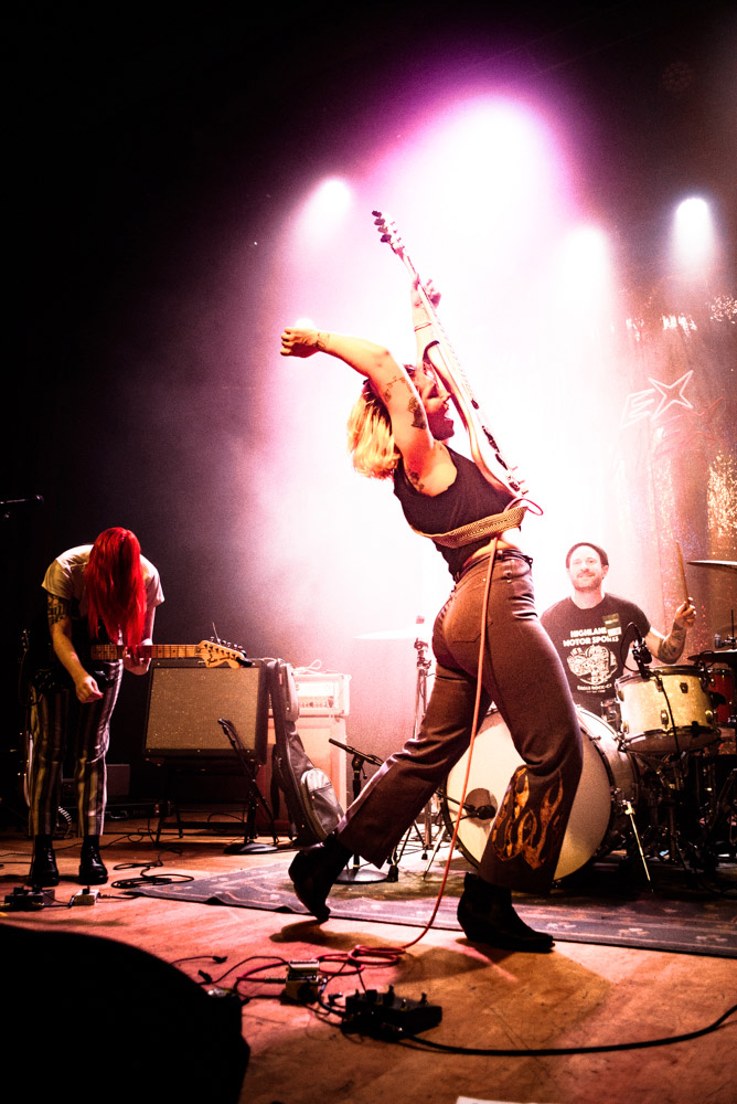 Feels, Aladdin Theater, photo by Ignacio Quintana