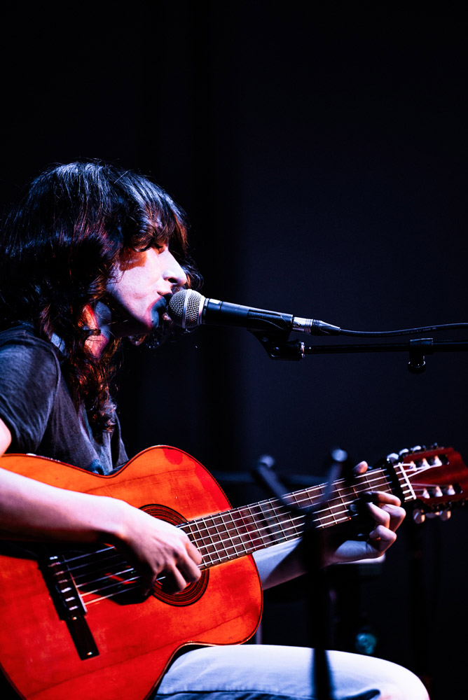 Aldous Harding, Polaris Hall, photo by Ignacio Quintana