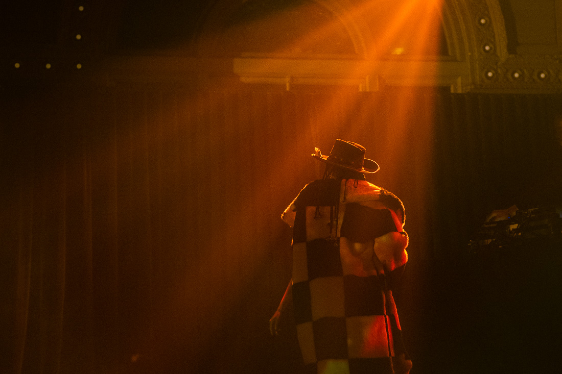 (Liv).e, Crystal Ballroom, photo by Henry Ward