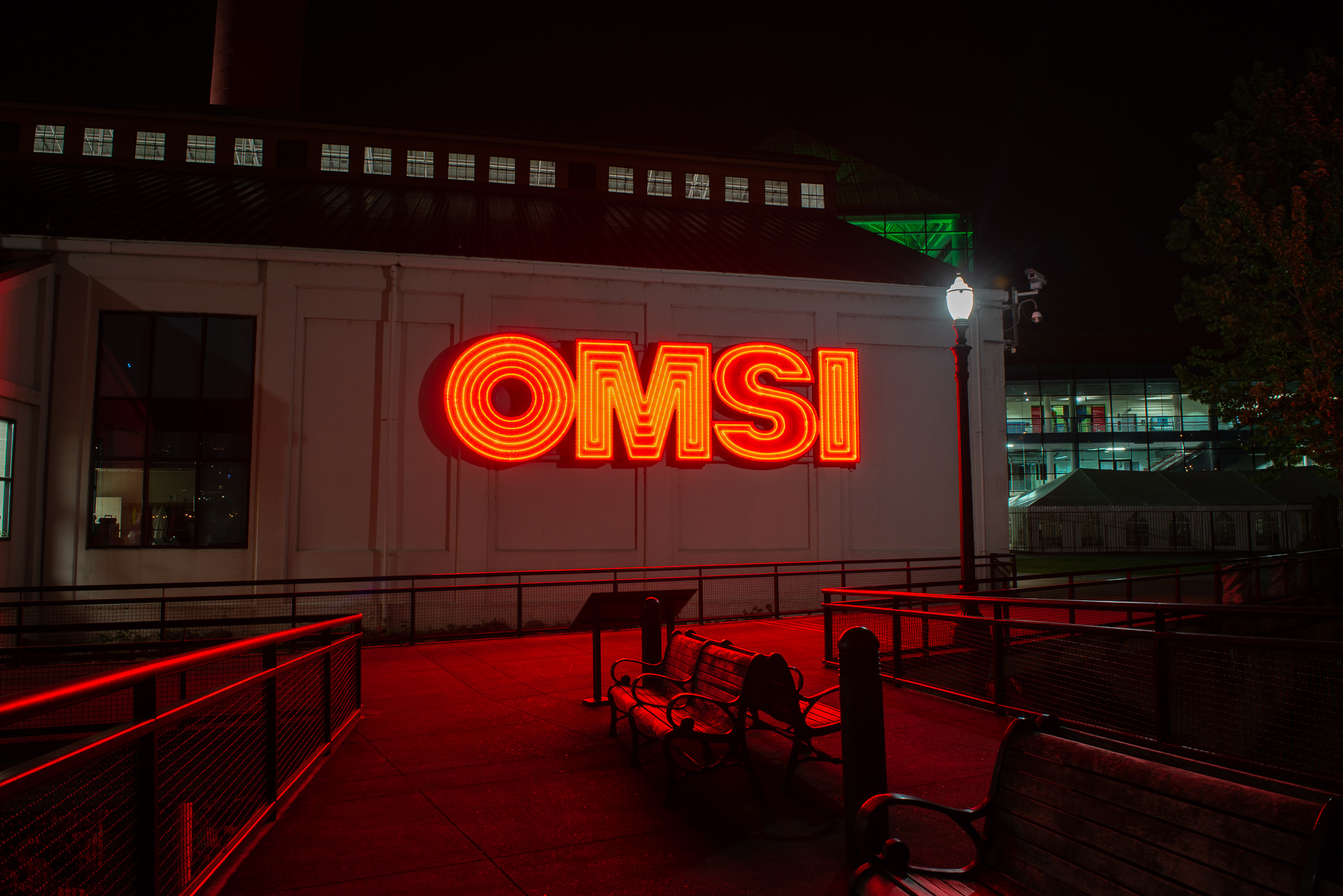 Anna Tivel, Kendall Planetarium at OMSI, photo by Chad Lanning