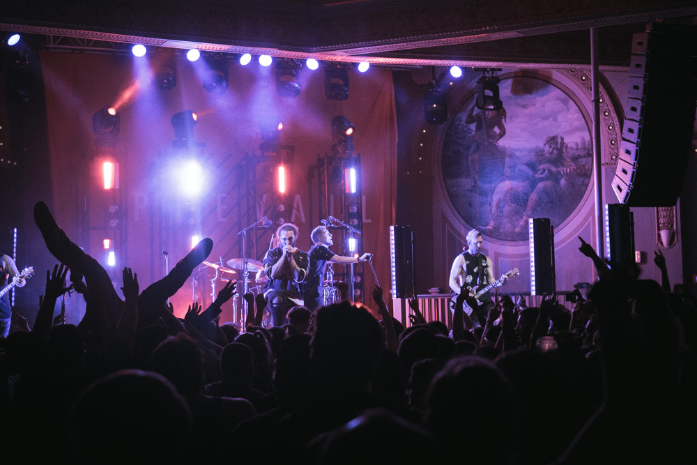 I Prevail, Crystal Ballroom, photo by Joe Bitters