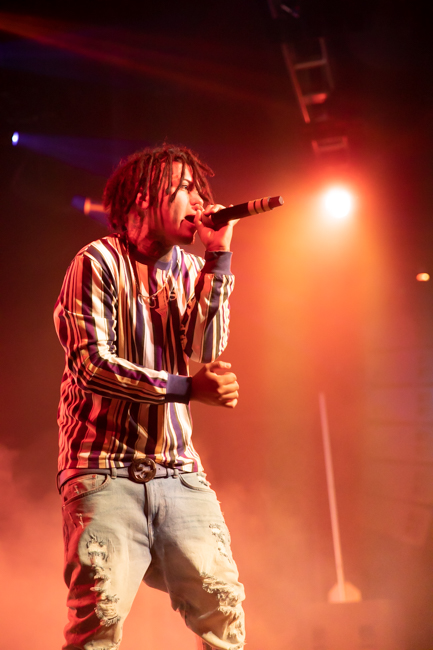 Castro Escobar, Roseland Theater, photo by Sal Barragan