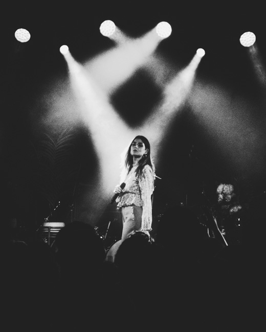 LÉON, Wonder Ballroom, photo by Jackson Pickard