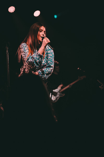 LÉON, Wonder Ballroom, photo by Jackson Pickard