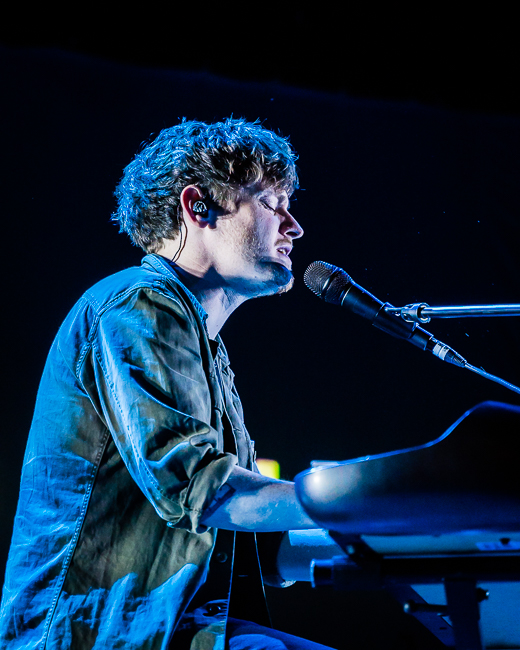 Ryan McMullan, Roseland Theater, photo by Miguel Padilla