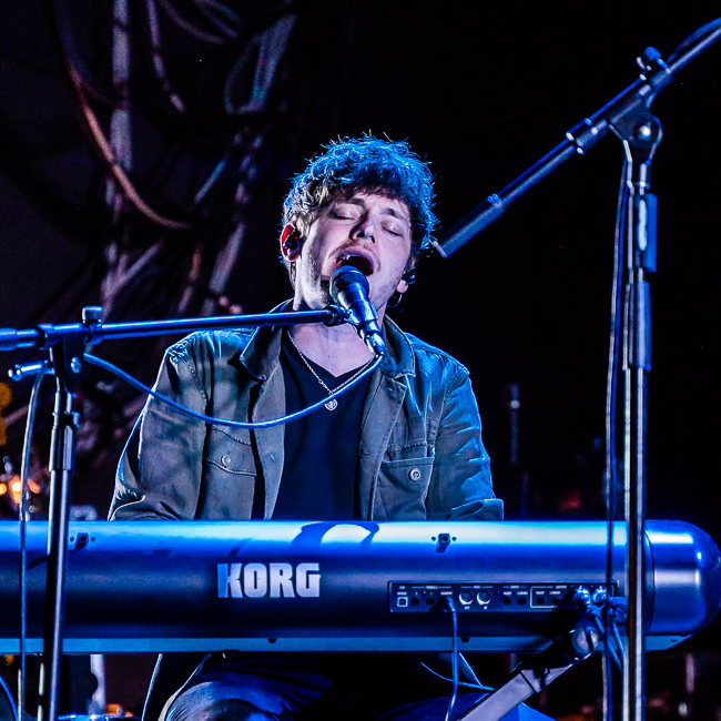 Ryan McMullan, Roseland Theater, photo by Miguel Padilla