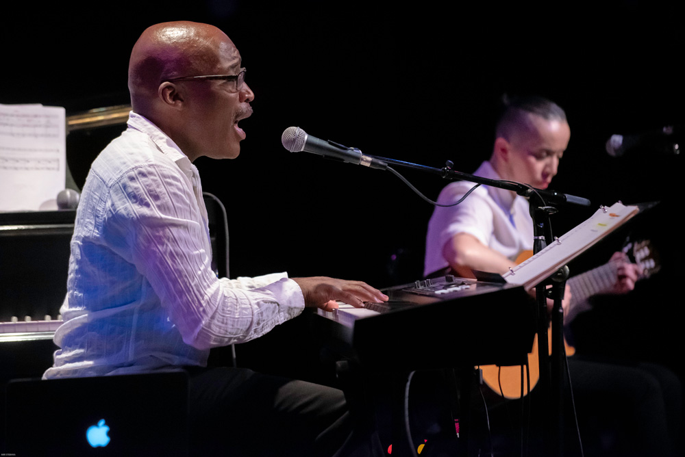 Darrell Grant, Edna Vazquez, Alberta Rose Theatre, photo by Miri Stebivka