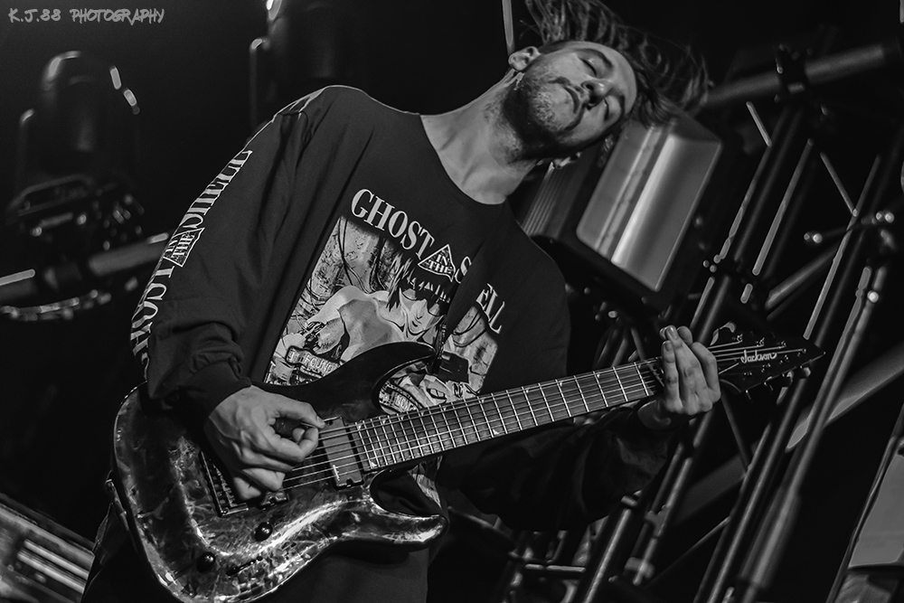 Traitors, Hawthorne Theatre, photo by Kevin Pettigrew