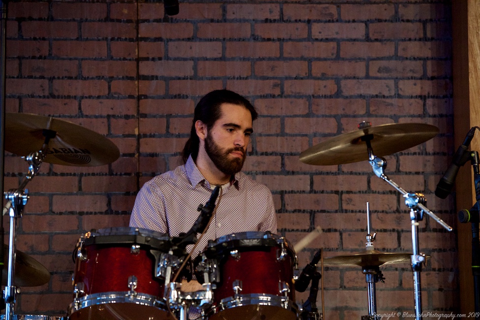 Redwood Son, Portland Rose Festival, photo by John Alcala
