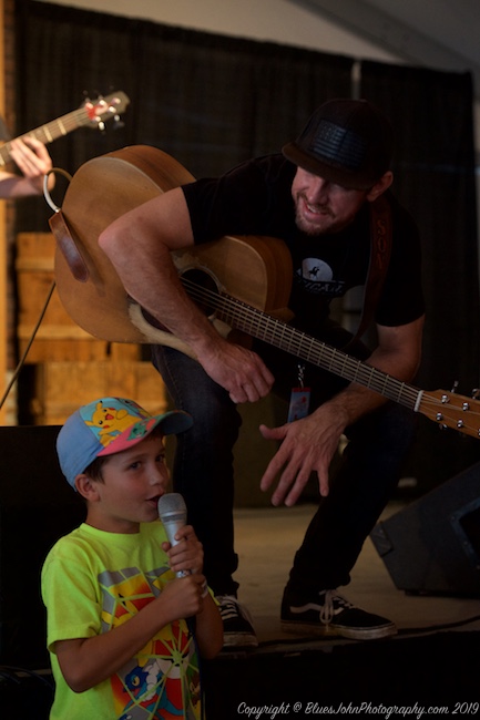 Redwood Son, Portland Rose Festival, photo by John Alcala