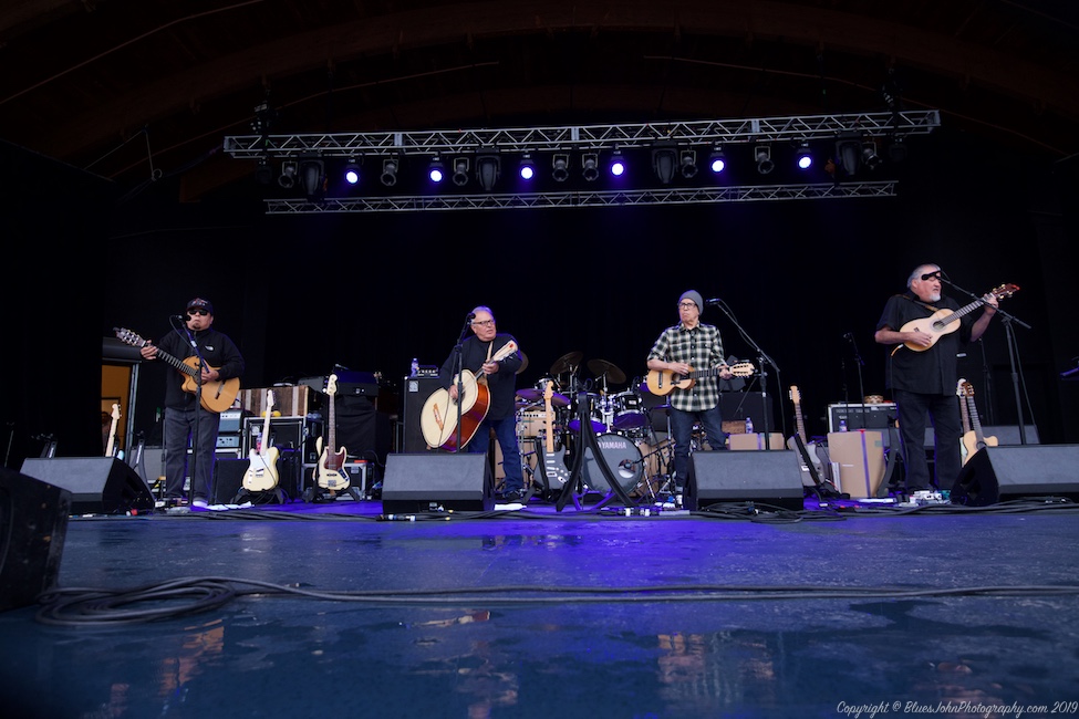 Los Lobos, L. B. Day Amphitheatre, photo by John Alcala
