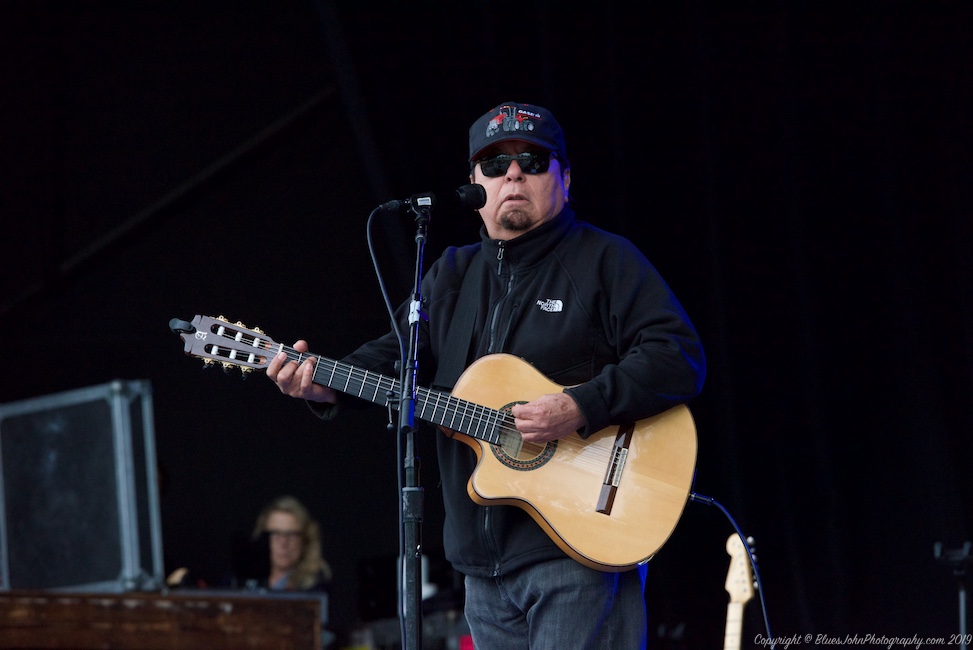 Los Lobos, L. B. Day Amphitheatre, photo by John Alcala