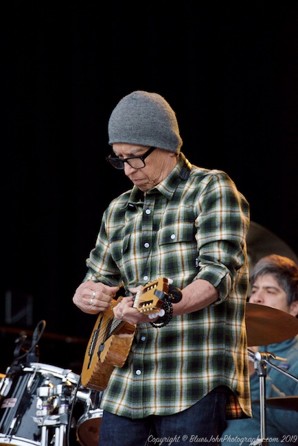 Los Lobos, L. B. Day Amphitheatre, photo by John Alcala
