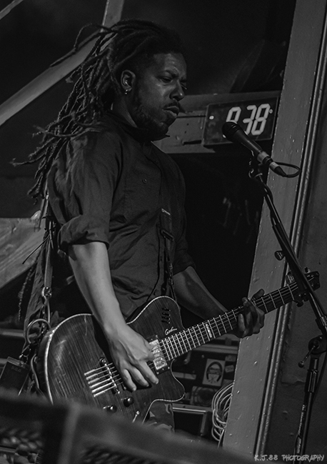 Nonpoint, Hawthorne Theatre, photo by Kevin Pettigrew