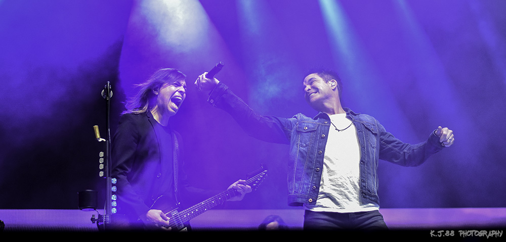 Train, Sunlight Supply Amphitheater, photo by Kevin Pettigrew